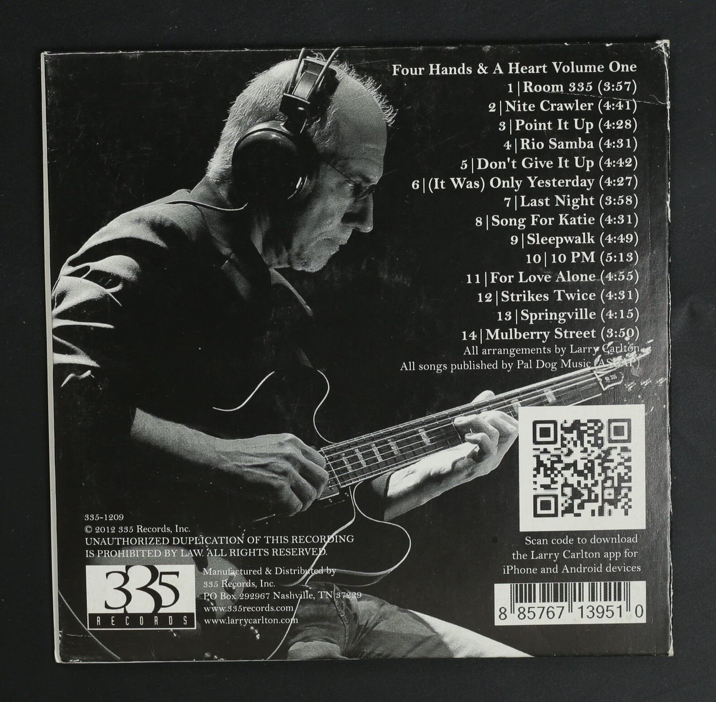 LARRY CARLTON / FOUR HANDS & A HEART, VOLUME ONE